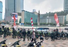 Personel TNI-Polri Bersiaga di Bundaran HI Jelang Unjuk Rasa Mahasiswa
