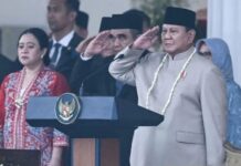 Presiden Prabowo Subianto Pimpin Upacara Penurunan Bendera