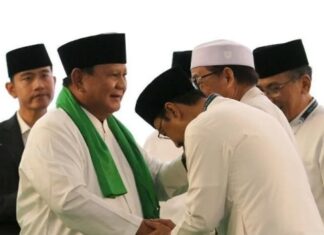 Prabowo dan Gibran Tiba di Ponpes Bahrul Ulum Hadiri Muktamar Ke – 35 NU