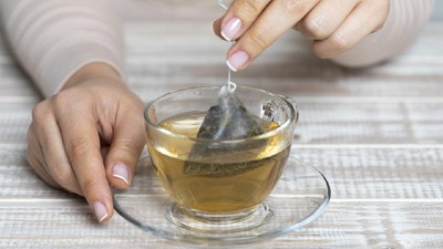 Waktu Terbaik Minum Teh, Pagi atau Malam Hari?