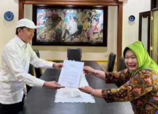 MPR Serahkan Undangan Sidang Tahunan ke Jokowi