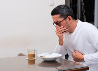 Risikonya Bagi Kesehatan Memuntahkan Makanan Agar Berat Badan Tak Naik