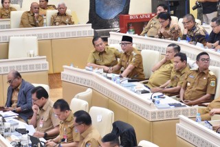 RDP Bersama Komisi II DPR RI, Gubernur Mirza Dorong Penataan HGU dan Kawasan Hutan di Lampung