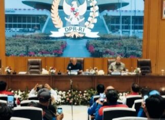 Pimpinan DPR Terima Audiensi Perwakilan Serikat Buruh Yang Gelar Aksi