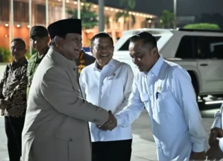 Seskab Teddy Jelaskan Presiden Prabowo Sebagai Tamu Kehormatan EEF di Rusia